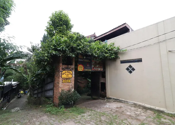 Nila House, Sharia Family Home Stay Jakarta